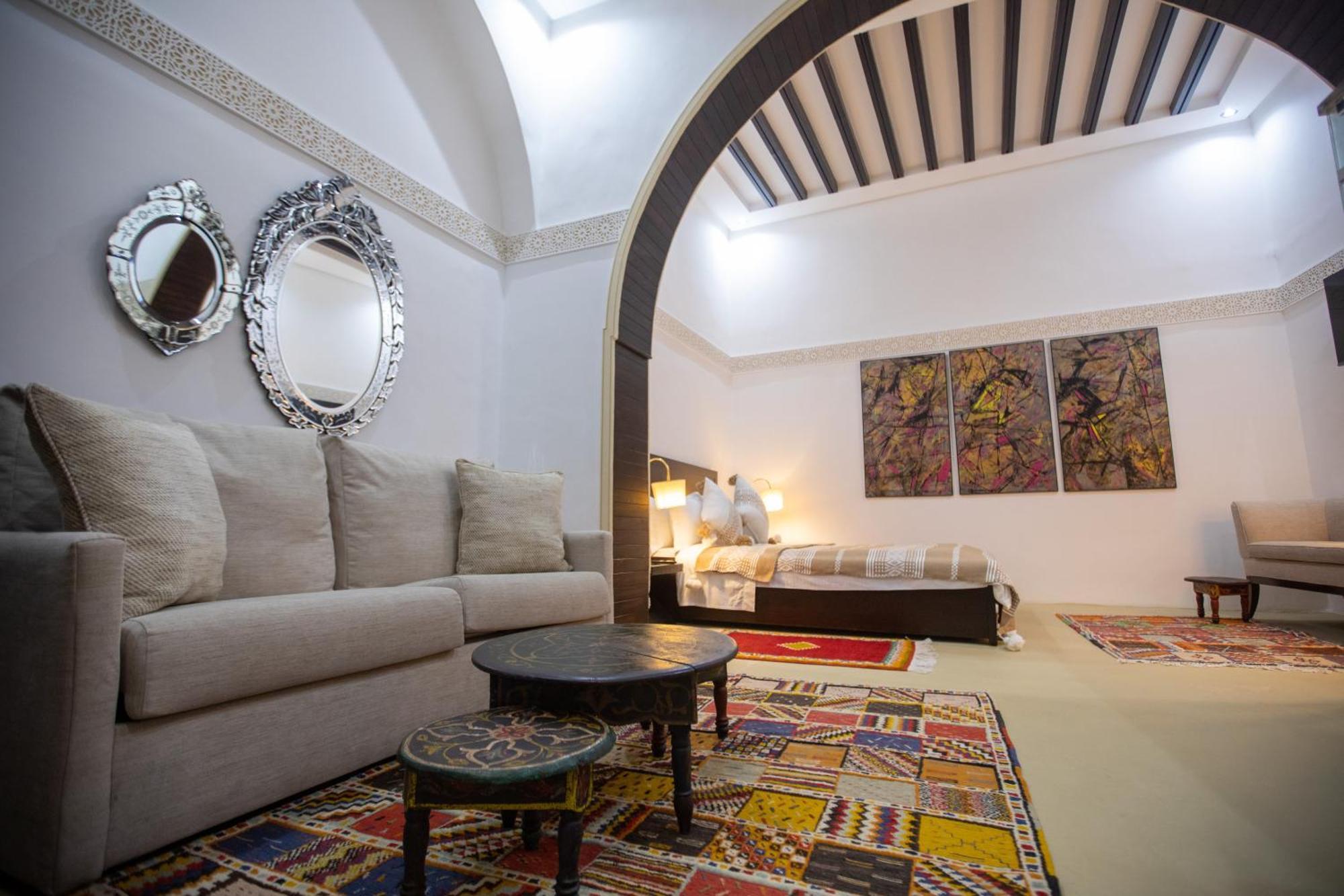 Dar Lalzohra Bed & Breakfast Rabat Bagian luar foto