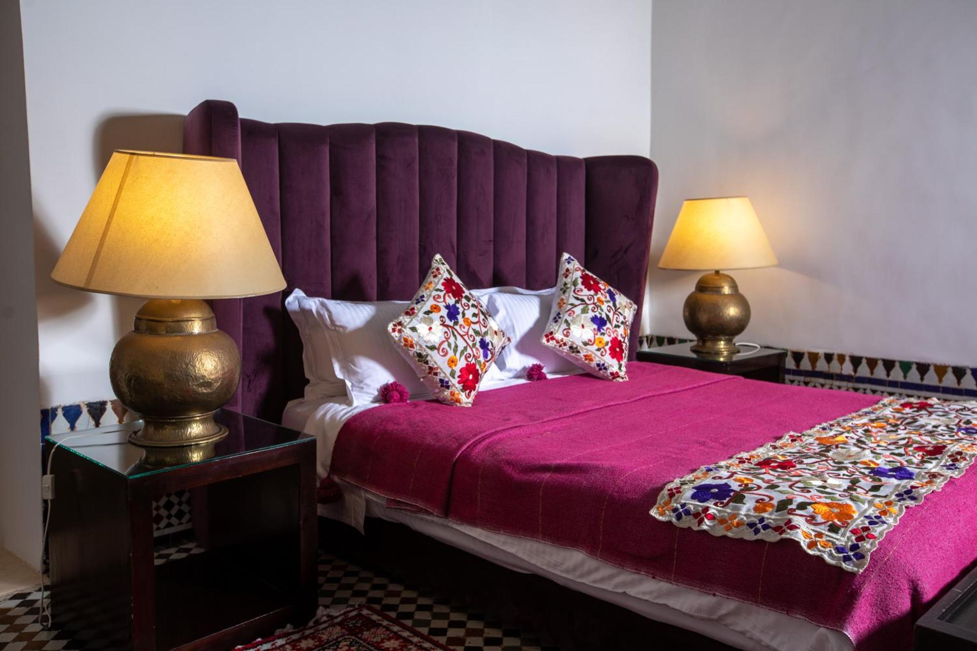 Dar Lalzohra Bed & Breakfast Rabat Bagian luar foto