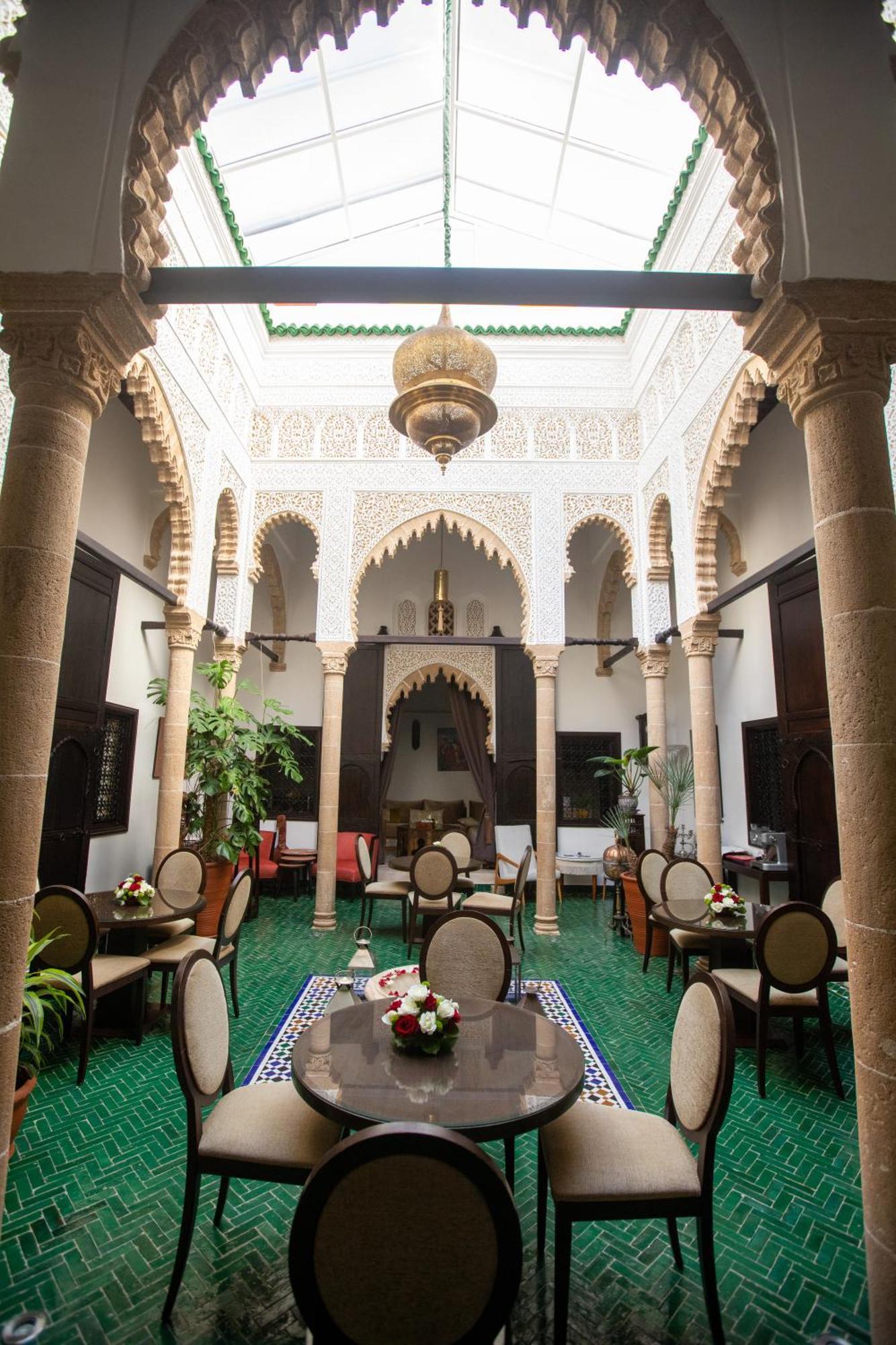 Dar Lalzohra Bed & Breakfast Rabat Bagian luar foto