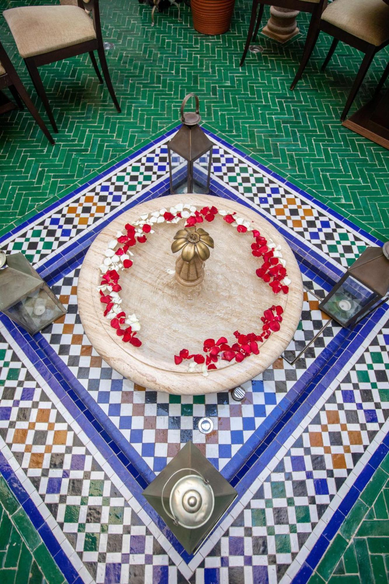 Dar Lalzohra Bed & Breakfast Rabat Bagian luar foto