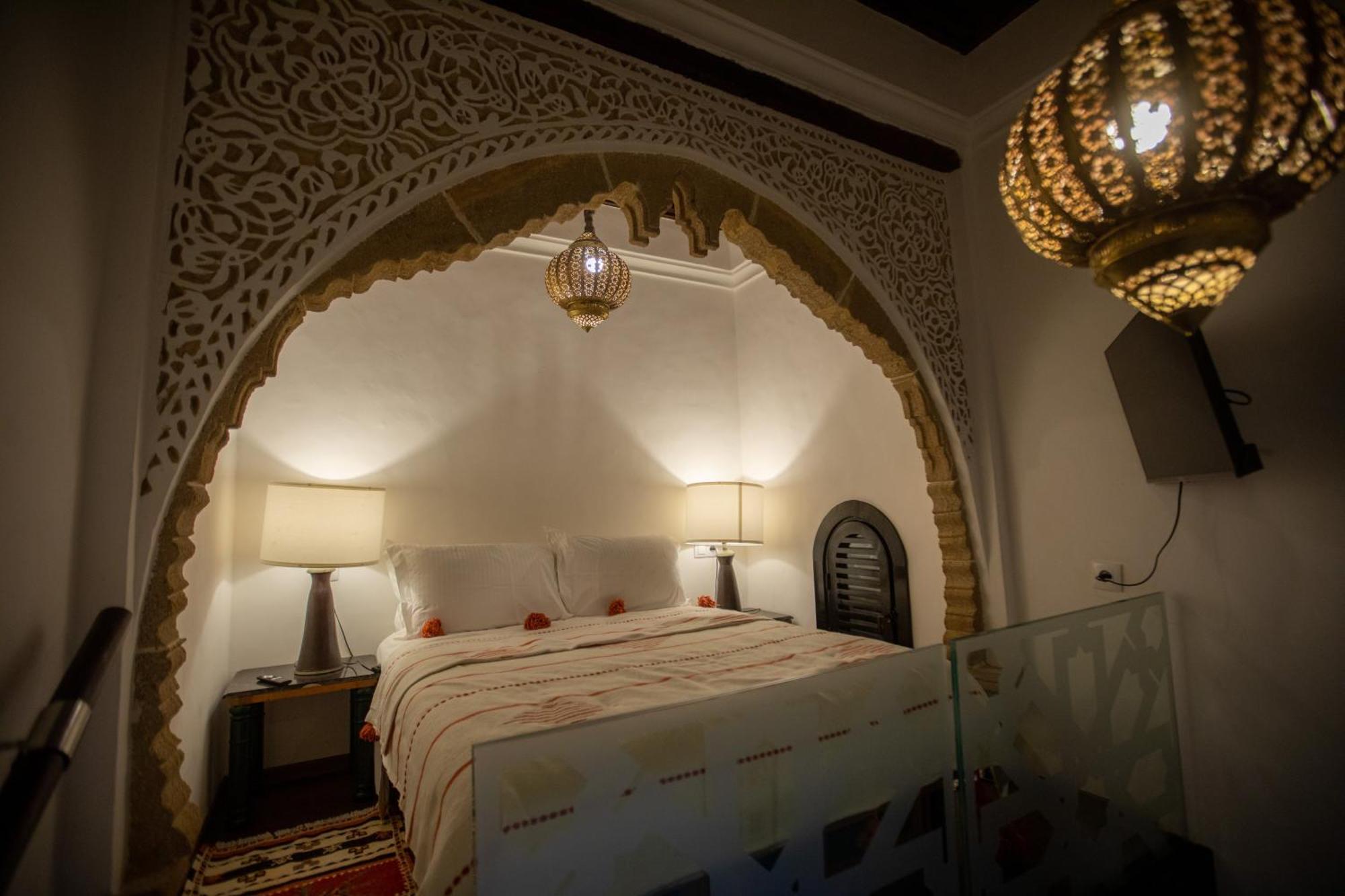 Dar Lalzohra Bed & Breakfast Rabat Bagian luar foto